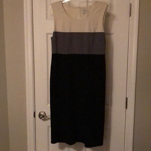 Ivory/Grey/Black Mid-length Dress